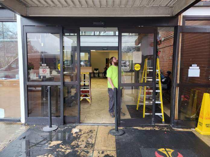 Tallahassee Automatic Door Repair and Maintenance
